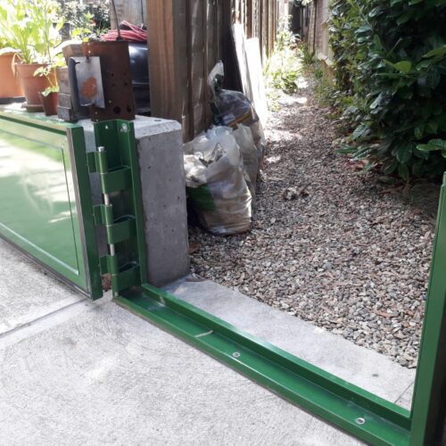 Environment Agency Wallington flood gate installed