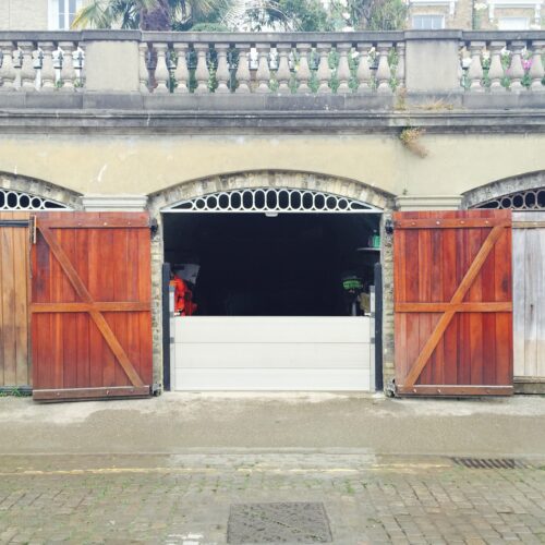 Boathouse-Barrier-900mm-H-Richmond-upon-Thames